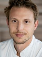Portraitfoto von Vitali Becker Portraitfoto von Vitali Becker
