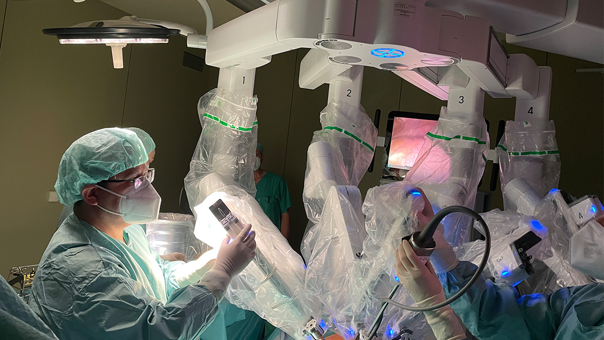Bild bei einer Operation im roboterchirurgie Zentrum